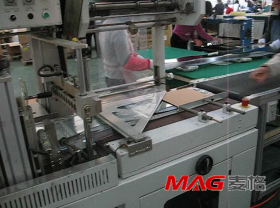 长玻璃镜包装TBC案例